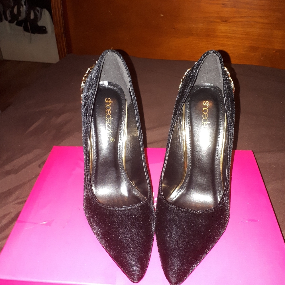 Size 5 .5 pair of Shoedazzle stiletto pumps